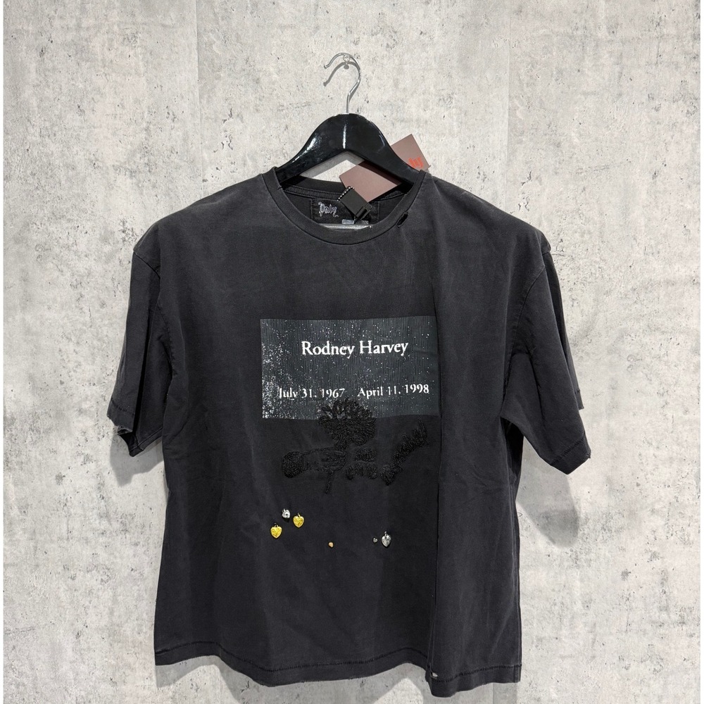 Paly Rodney Harvey Tribute T-Shirt Faded Black Beaded Heart Charms Mens NEW